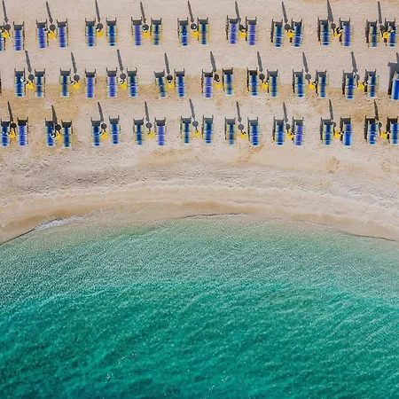 With A Parking Space Selce, Crikvenica - 11133 3* 셀스